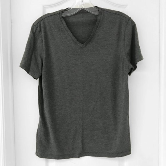 Theory - Incisive Silk-Cotton Clay Plaito V-Neck Tee - Picture 4 of 8